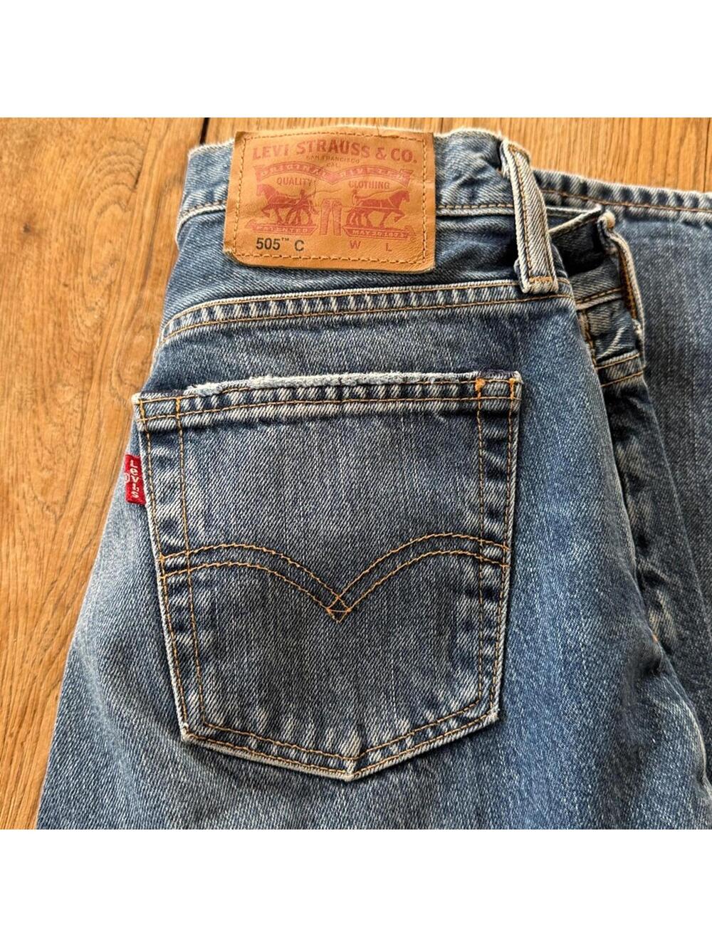 Levi Strauss 505 C waist 26 inseam 29